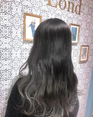ロング 髪質改善 縮毛の達人 矢井由真のヘアスタイル