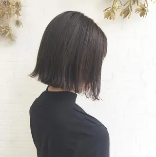 ショート カラー 立川 奈那子のヘアスタイル