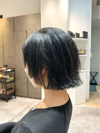 ミディアム ショートカット🧸 ごとうさなのヘアスタイル
