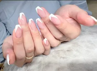 ネイル kelly ．のネイルデザイン