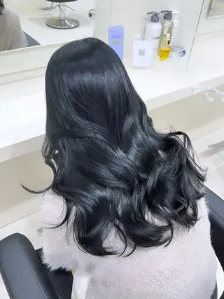 ロング 縮毛矯正× ブルーブラック/池袋のヘアスタイル