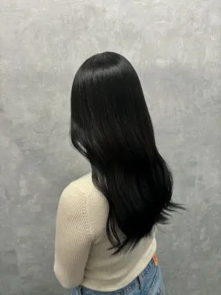 セミロング NUMBER 天王寺YUYAのヘアスタイル