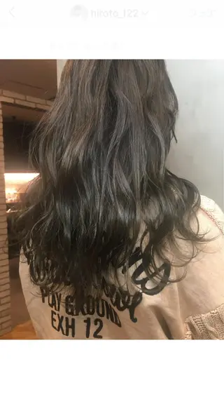 ロング 嶋崎 啓人のヘアスタイル