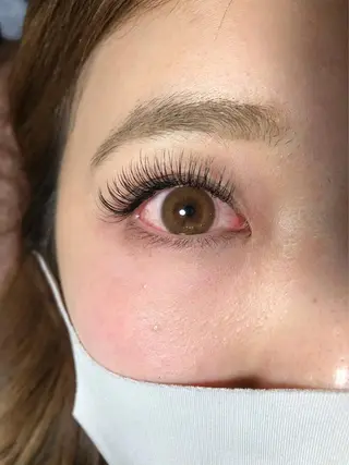 マツエク・マツパ アイブロウ LANDSグループ ヘア&アイサロンのマツエク・マツパデザイン