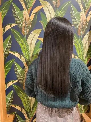 ロング 顔まわりcut🌿 Hinakoのヘアスタイル