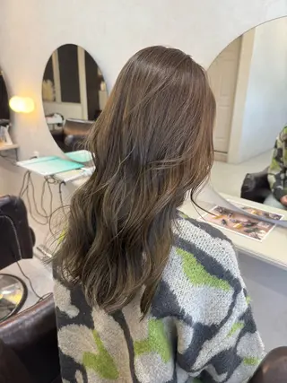ロング カラー AKI 🐉のヘアスタイル