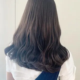 カラー 山口 莉奈のヘアスタイル
