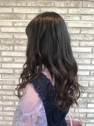 ロング 大石 さやかのヘアスタイル