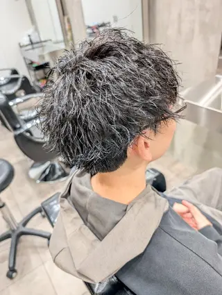 ショート パーマ メンズ QOL円山 YUTOのヘアスタイル