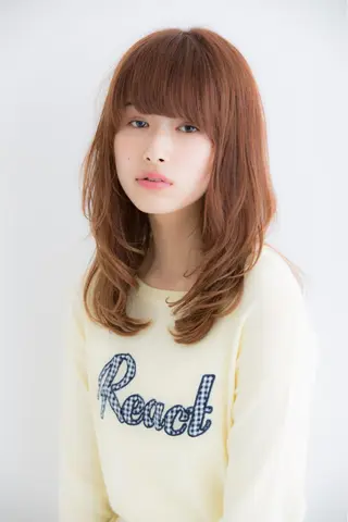 ミディアム コテ巻き風パーマ💛 池袋のヘアスタイル