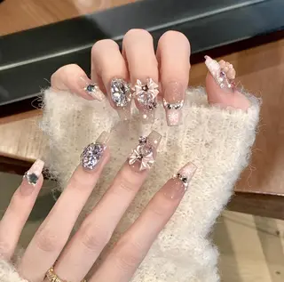 ネイル エリ🫧 nail池袋東口のネイルデザイン