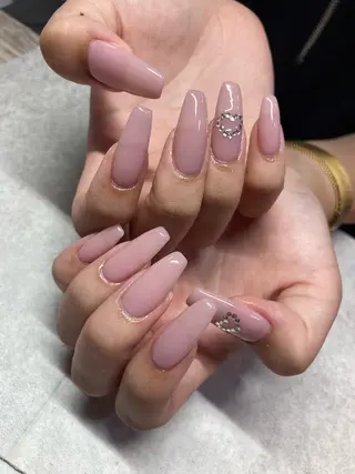 ネイル elu :nail&eyeのネイルデザイン