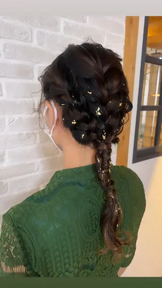 ロング ヘアアレンジ Topstylist YUKIのヘアスタイル