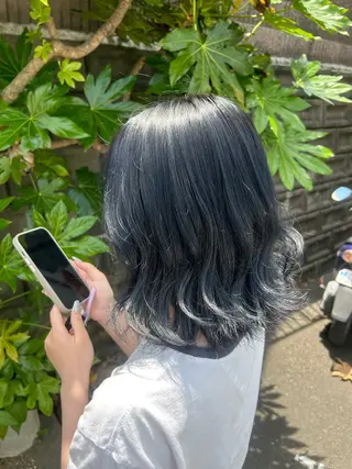 カラー ダブルスキルエクステ /羽エクステ白石宇由のヘアスタイル