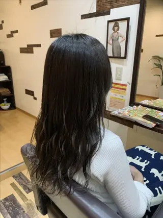 ロング カラー サトウ シューイチのヘアスタイル