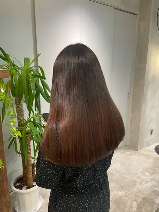 ロング ハイトーン/透明感 yuinaのヘアスタイル