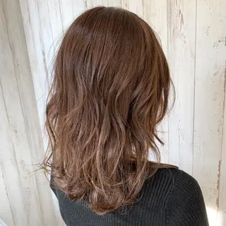 セミロング カラー 心斎橋韓国ボブ 好原良真のヘアスタイル