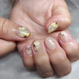 ネイル 栗東駅 徒歩10分 ネイルサロン ディアのネイルデザイン