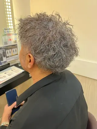 ショート カラー パーマ メンズ トータルビューティー K:R鶴川のヘアスタイル