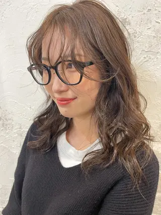 ロング カラー 中堀 遥のヘアスタイル