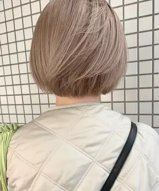 ショート カラー 👔ボブ﹨髪質改善 ストレート🩳ももかのヘアスタイル