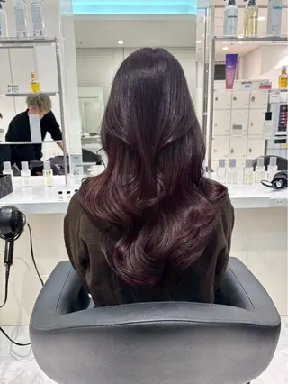 ロング カラー 千葉 光のヘアスタイル