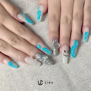 ネイル 山田 真里のネイルデザイン