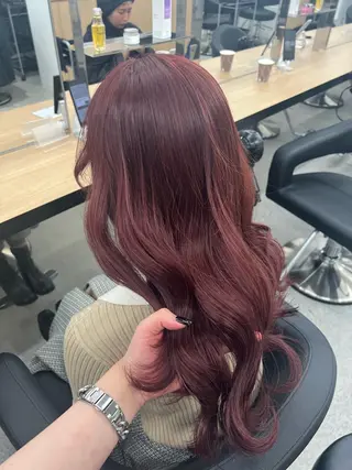 ロング カラー 暗髪🩶ラベンダー/ ブルー/ユウナ🤍のヘアスタイル