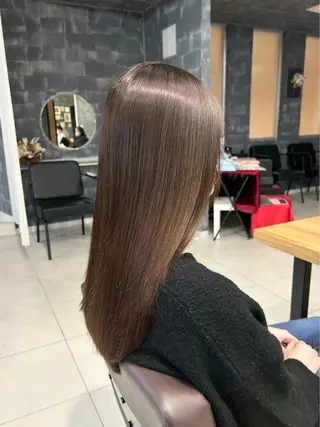 セミロング カラー 🩵さき🤍 可愛いを叶える美容師のヘアスタイル