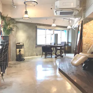 las PAVILIONのヘアスタイル