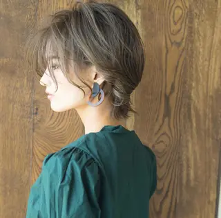 ショート 髪質改善くすみカラー 🍀/石川大輔のヘアスタイル