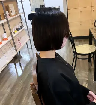 ショート 尾崎 由依のヘアスタイル