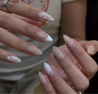 ネイル Pure&Rich Nailのネイルデザイン