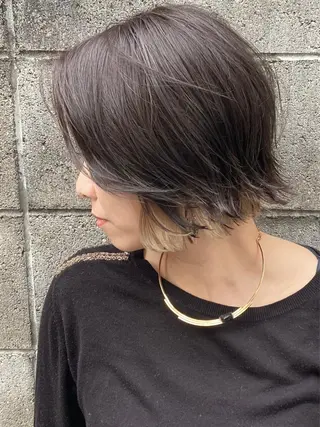 ショート カラー パーマ Rowel ローウェルのヘアスタイル