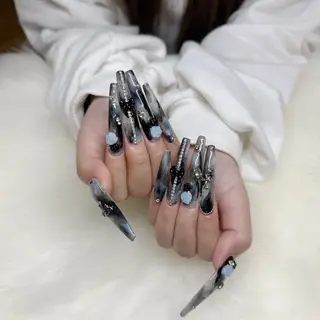 ネイル SAPHIR✝️ YOHEIのネイルデザイン