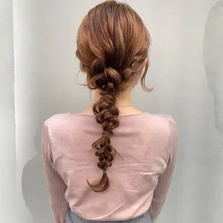 ヘアアレンジ 小濱 拓也のヘアスタイル