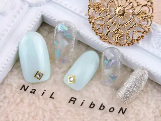 ネイル ネイルリボン 受付スタッフのネイルデザイン