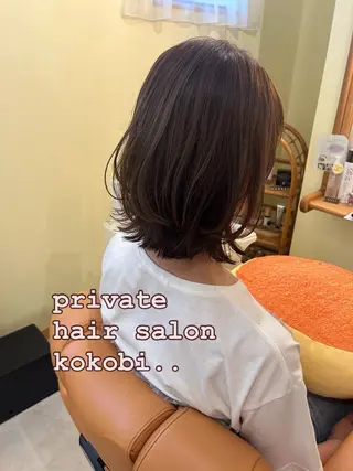 ミディアム 加岳井 しおりのヘアスタイル