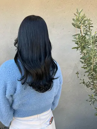 セミロング カラー 目黒 彩花のヘアスタイル
