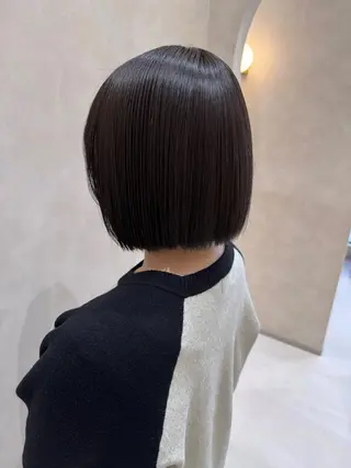 ミディアム 酸性ストレート 青木優磨のヘアスタイル