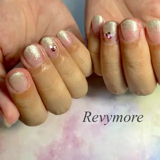 ショート ネイル nail salon Revymoreのネイルデザイン