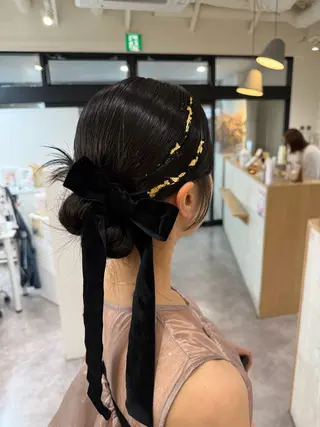 ヘアアレンジ 韓国レイヤー🪽 無重力パーマナツキのヘアスタイル