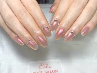 ネイル 💕鈴木ユリ パラジェル/オフ無料のネイルデザイン