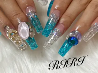 ネイル riri オーナーのネイルデザイン