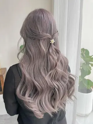 ロング カラー ヘアアレンジ 💓ブリーチ特化 透明感💓あい💓のヘアスタイル