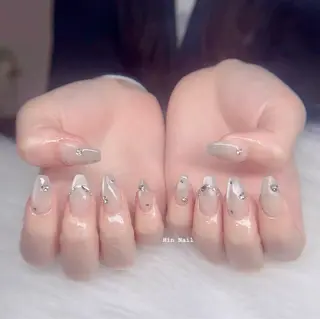 ネイル HIN NAILのネイルデザイン