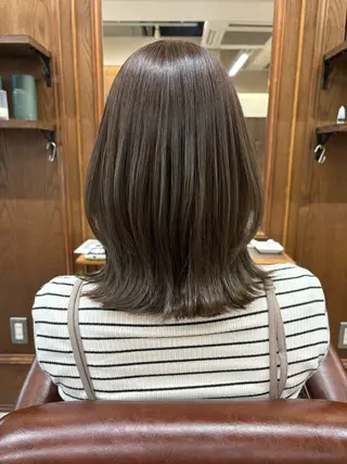 ミディアム カラー クラッチムク　宮本 志乃のヘアスタイル