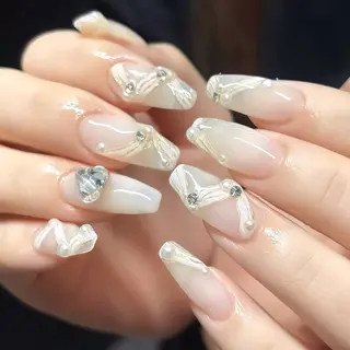 ネイル ジュエル.《ネイル》 モデル募集中のネイルデザイン