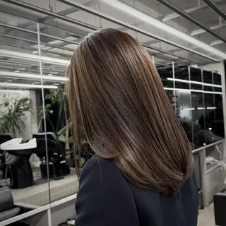 セミロング INORI @de2poのヘアスタイル