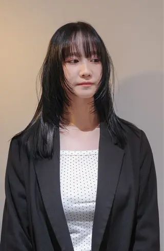 セミロング カラー ヘアアレンジ opus 店長大和 レイヤー/赤み消しのヘアスタイル